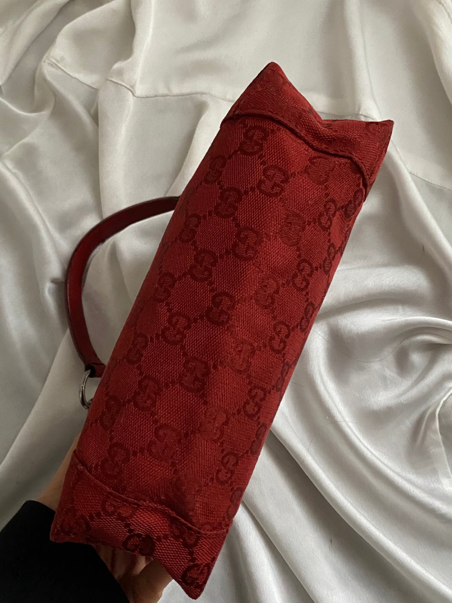 Gucci small hobo cherry red