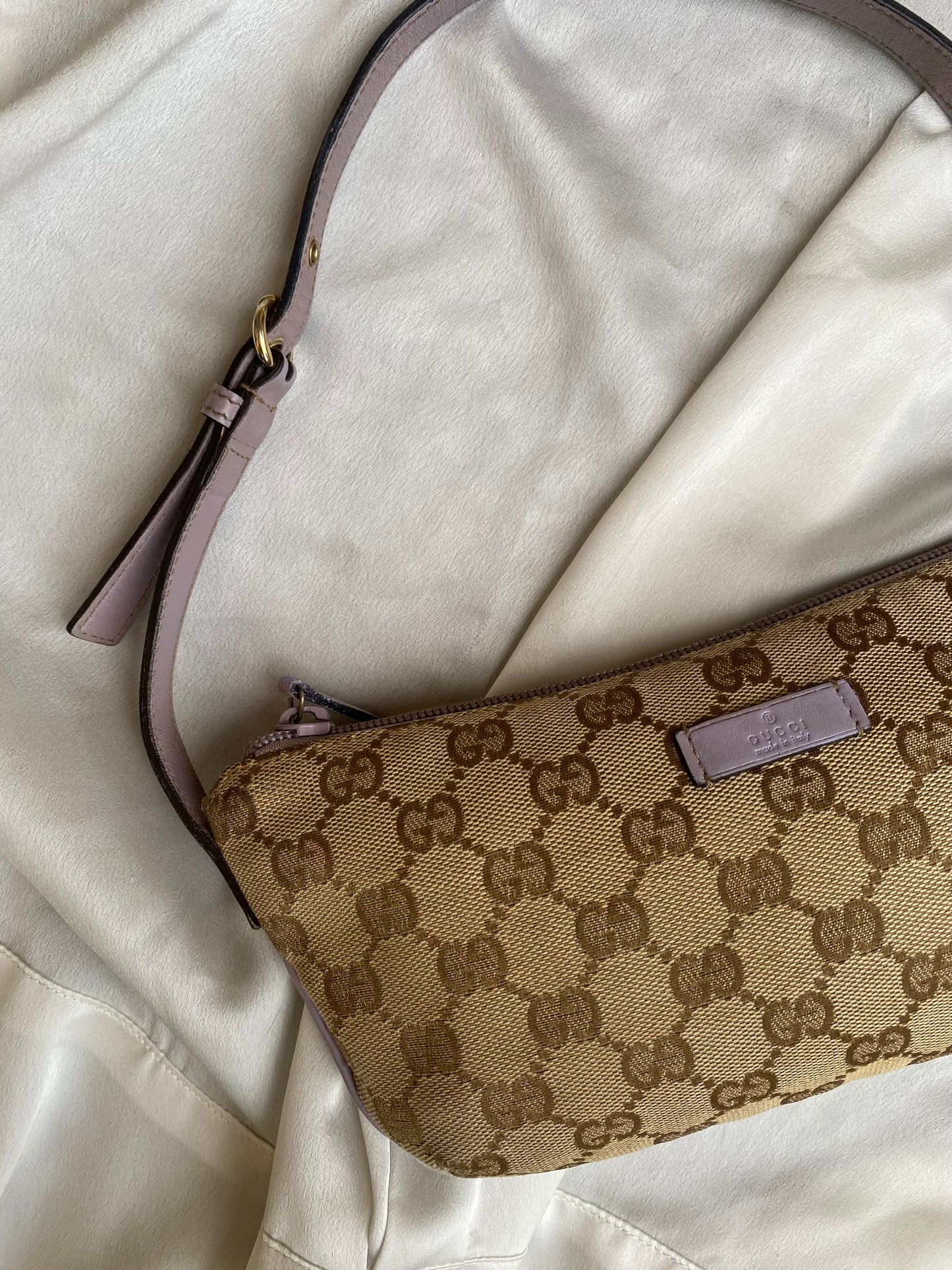 Gucci pretty boat pochette