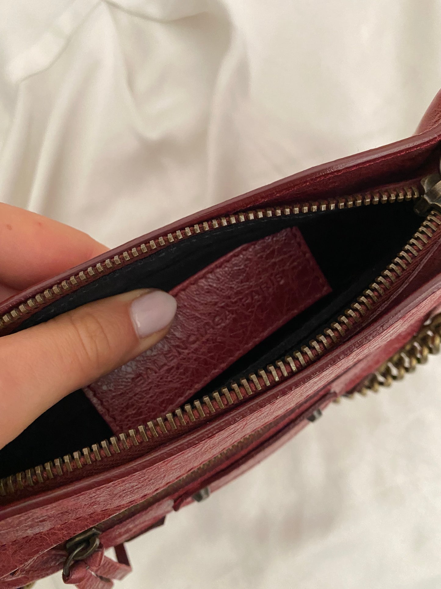 Balenciaga motocross pochette burgundy