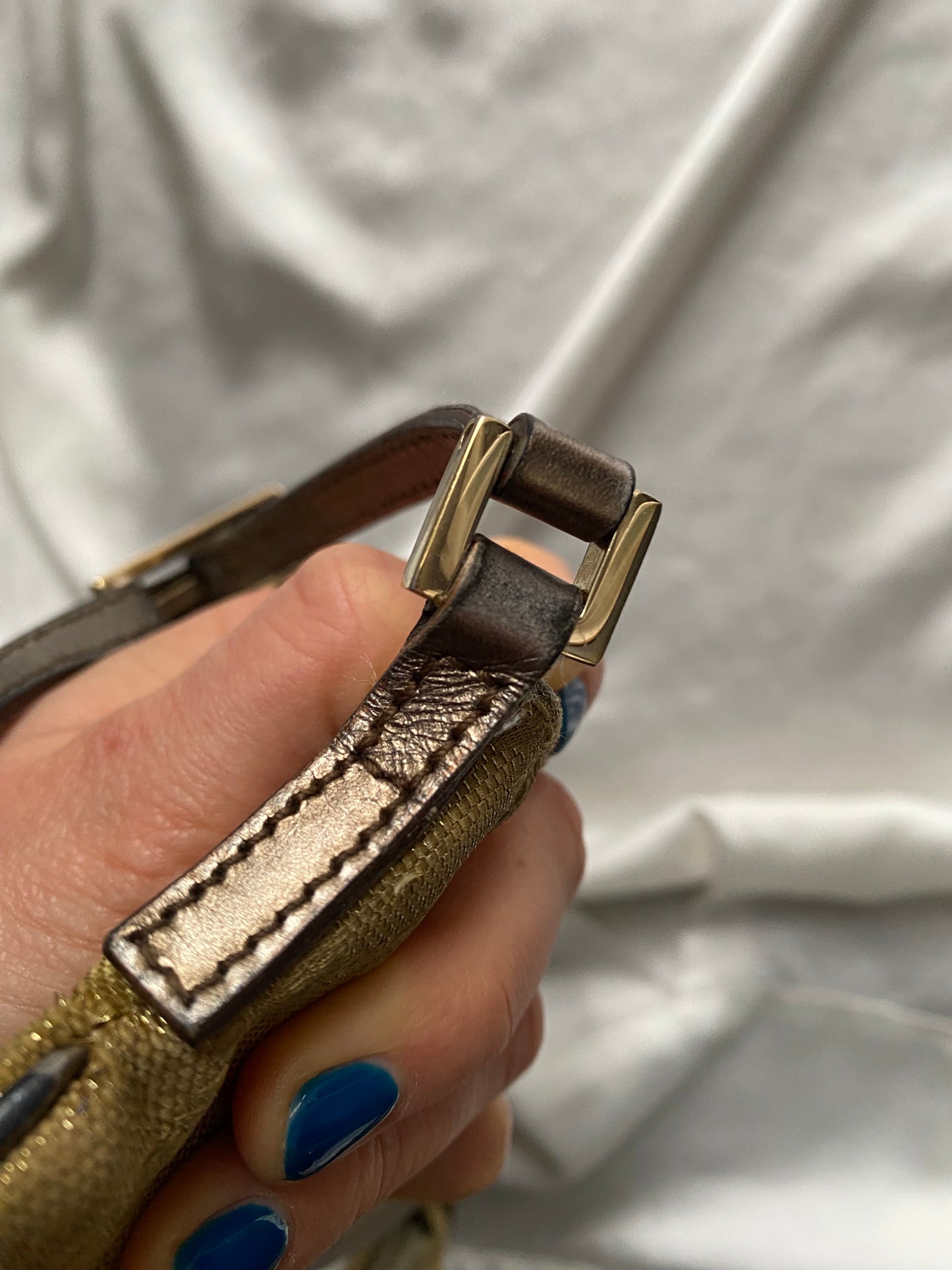 Gucci hobo oro iridescente