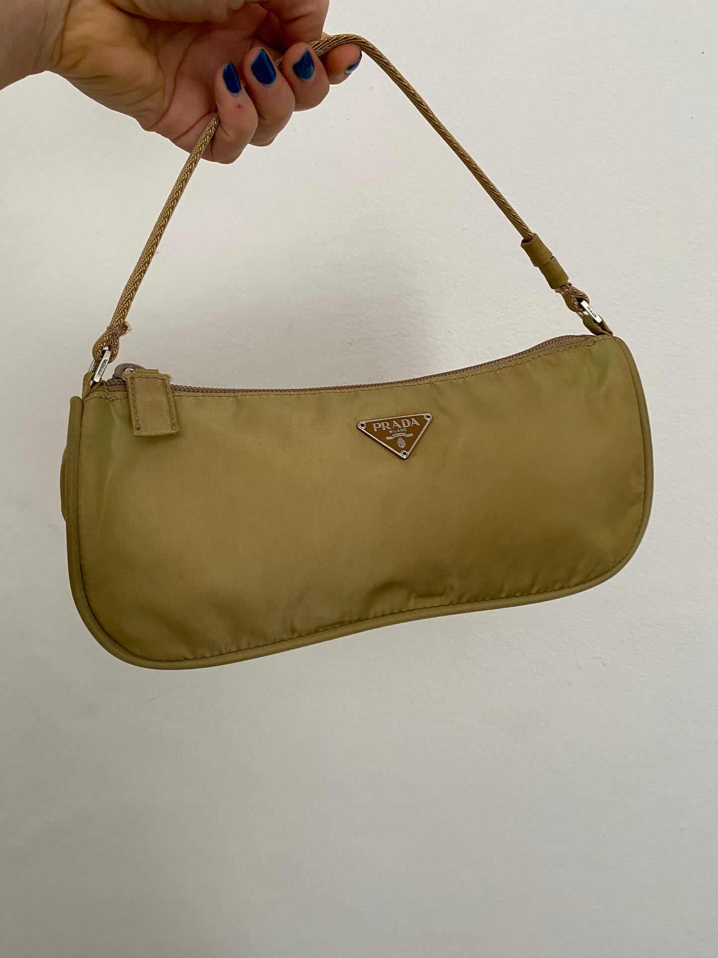 Prada hobo 2002