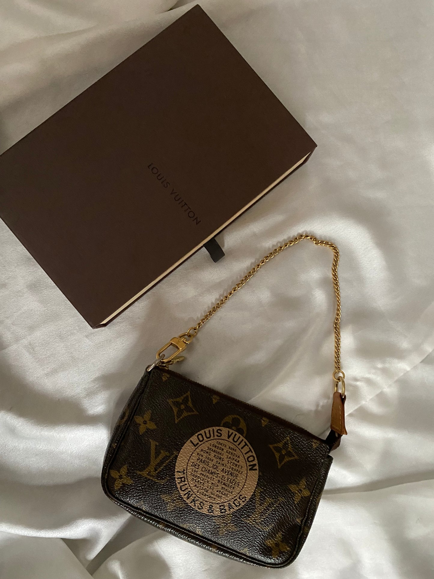 Louis Vuitton mini pochette accessoire ed. Limitata Trunks & Bags