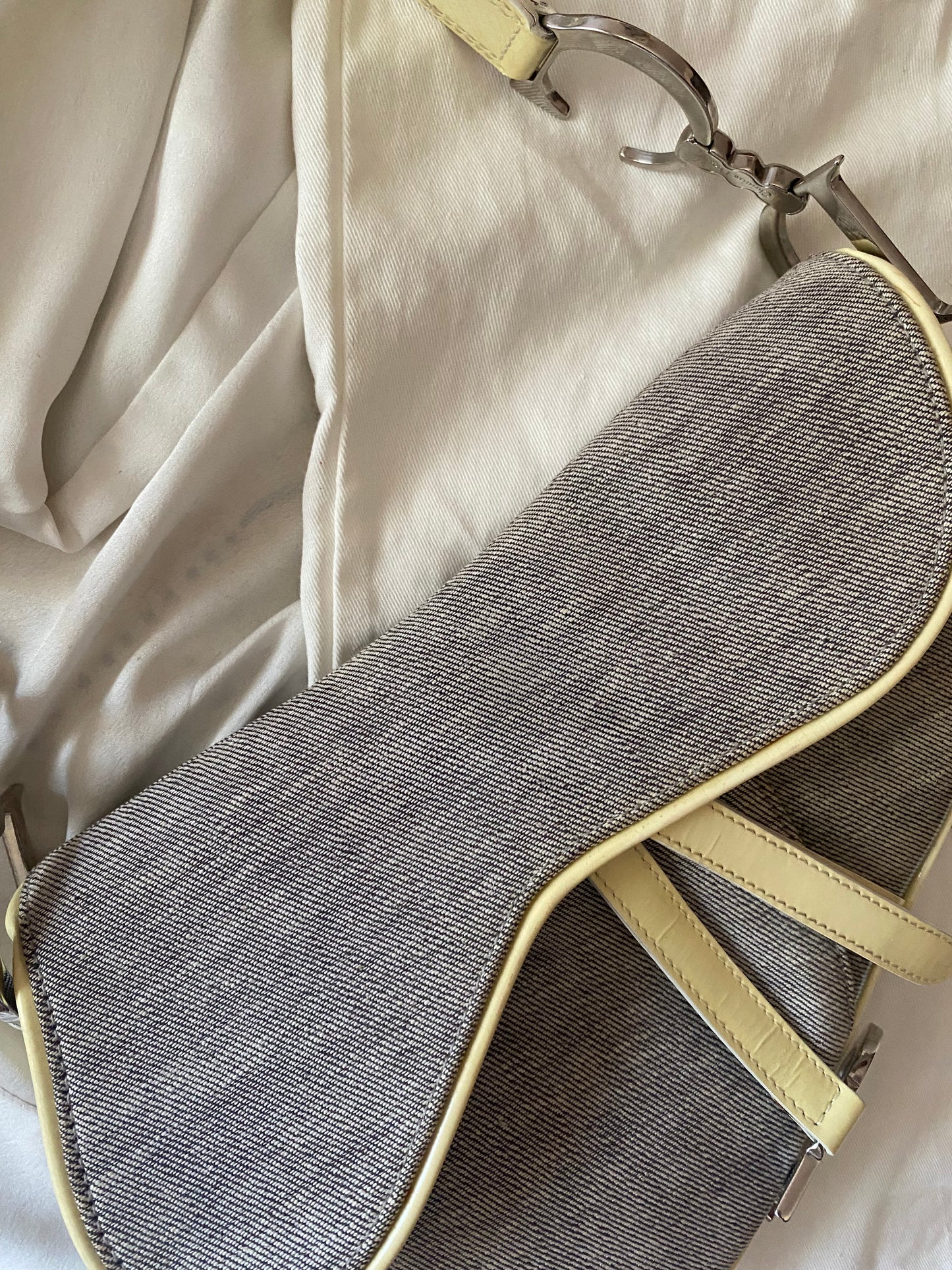 Dior saddle denim e butter yellow