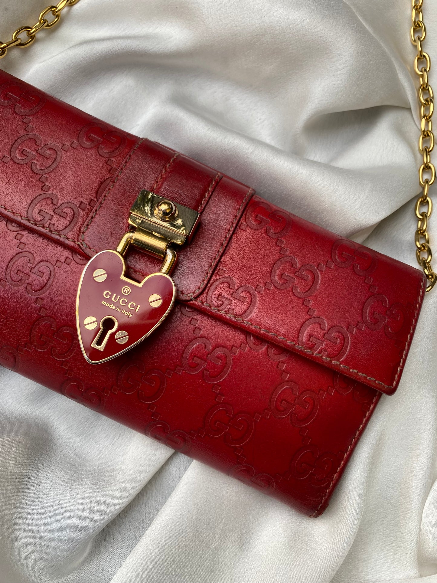 Gucci love lock pochette Cherry