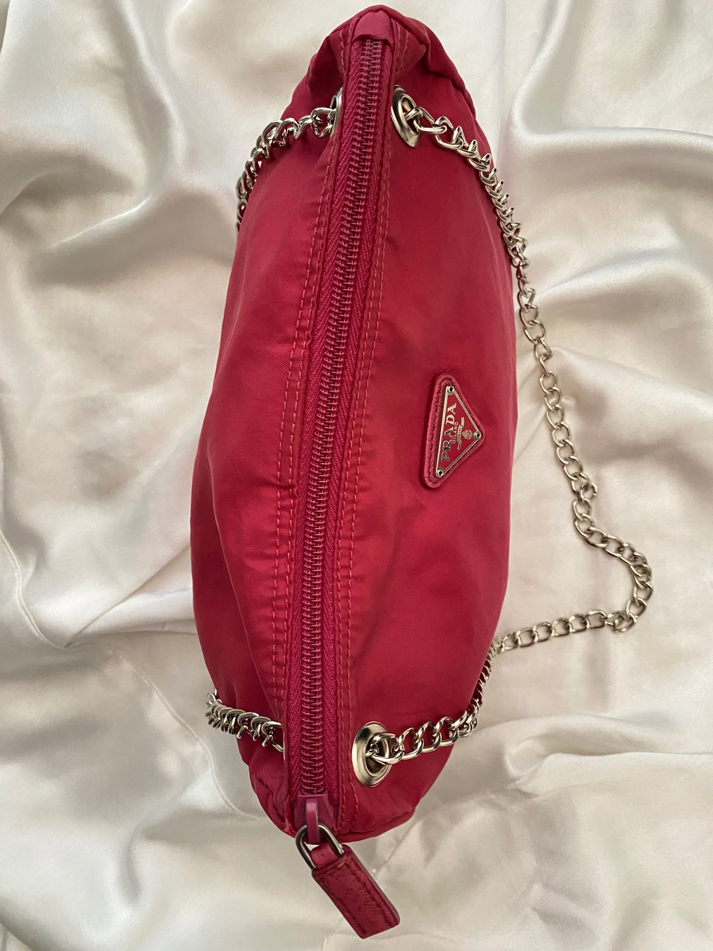 Prada Pochette nylon burgundy