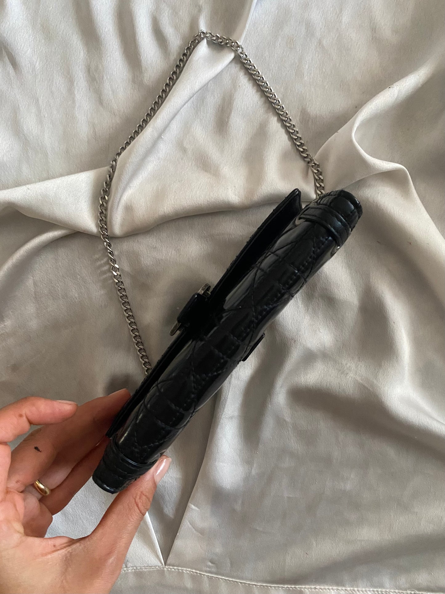 Dior pochette dragonne cannage