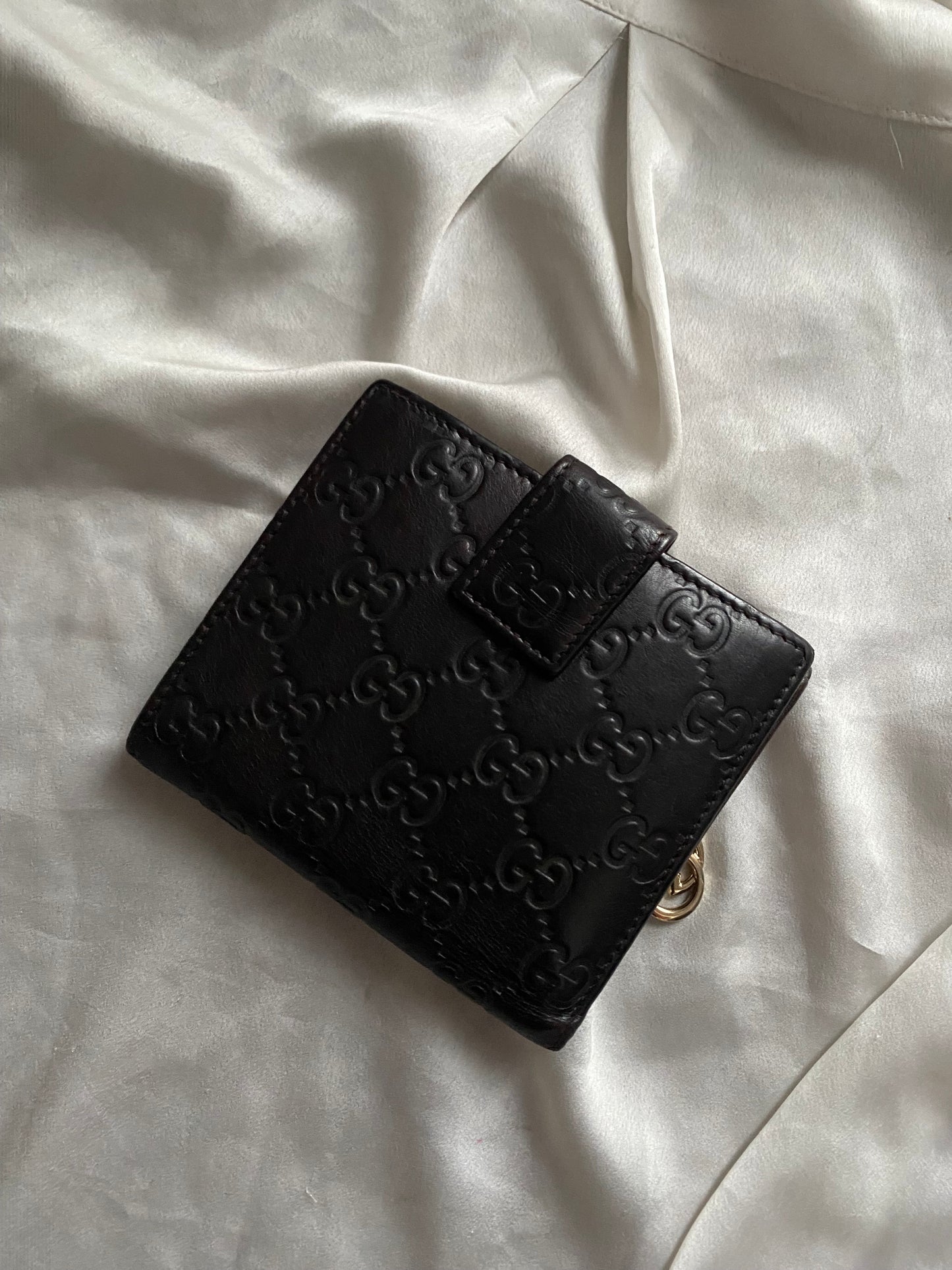 Gucci wallet charm brown