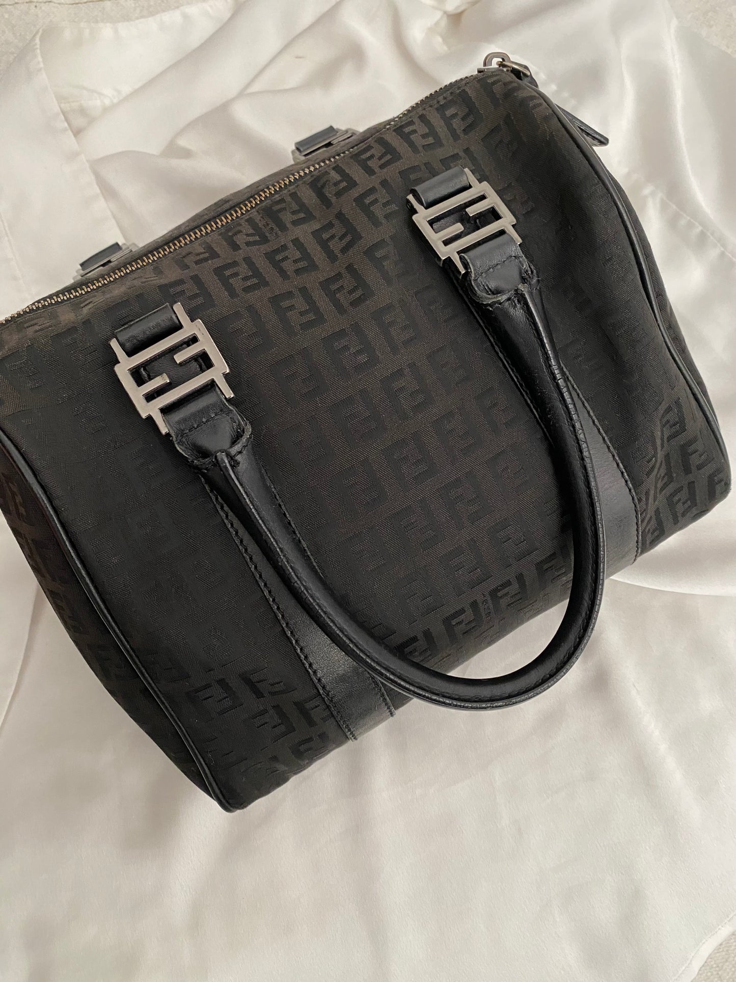 Fendi vitello zucchino boston small