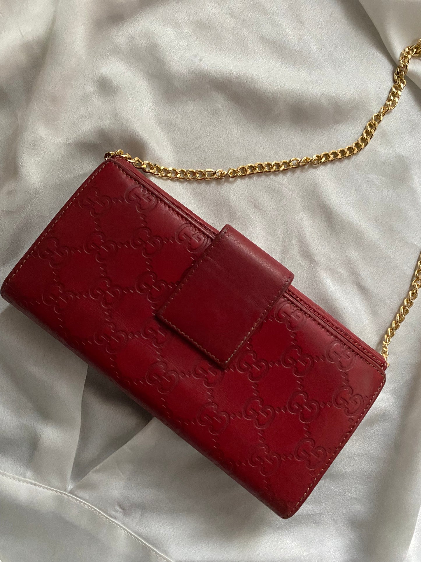 Gucci heart lock pochette