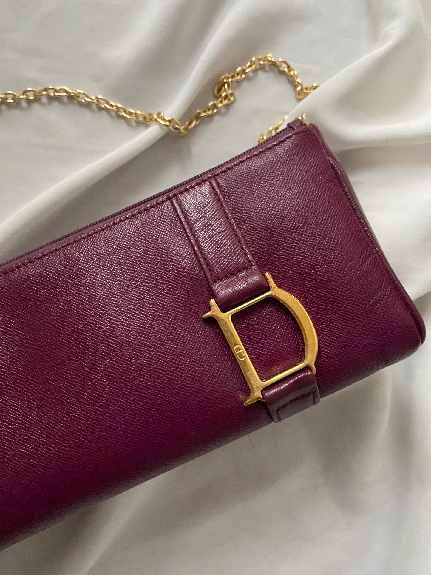 Dior pochette burgundy