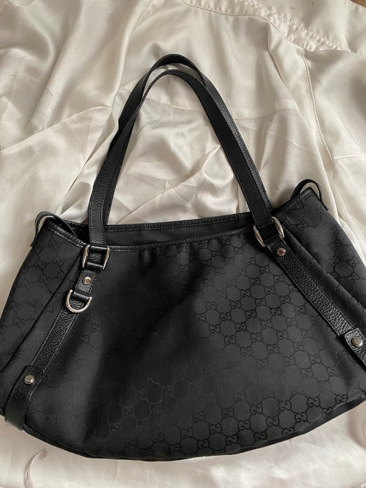 Gucci Abbey monogram black