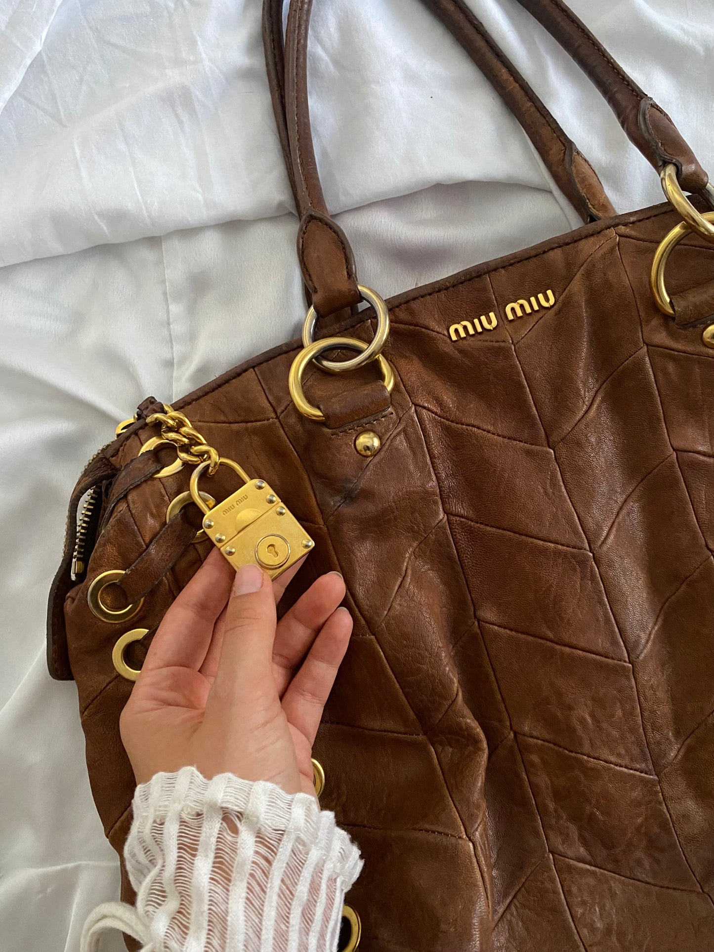 Miu miu grommet tote