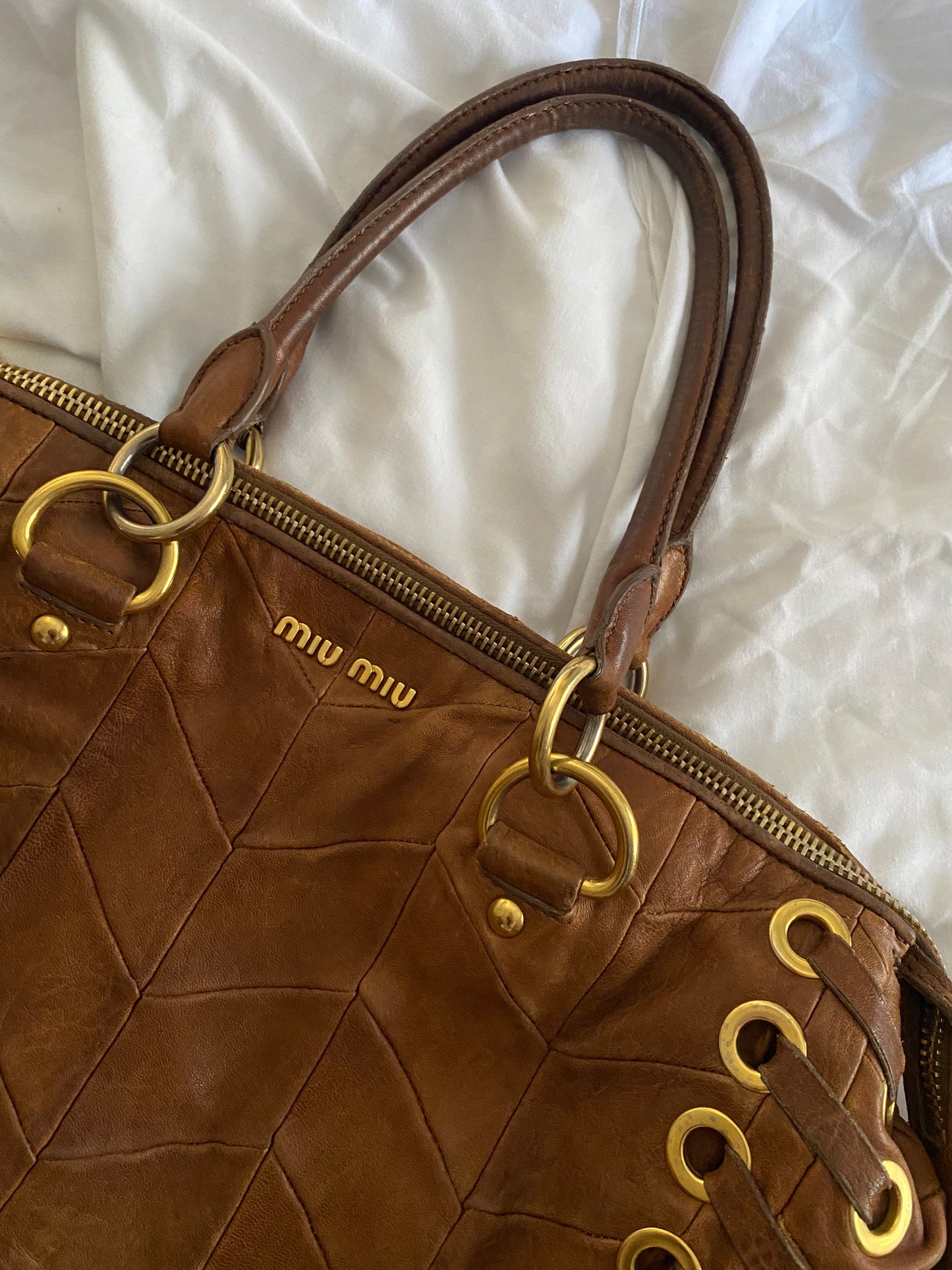 Miu miu grommet tote