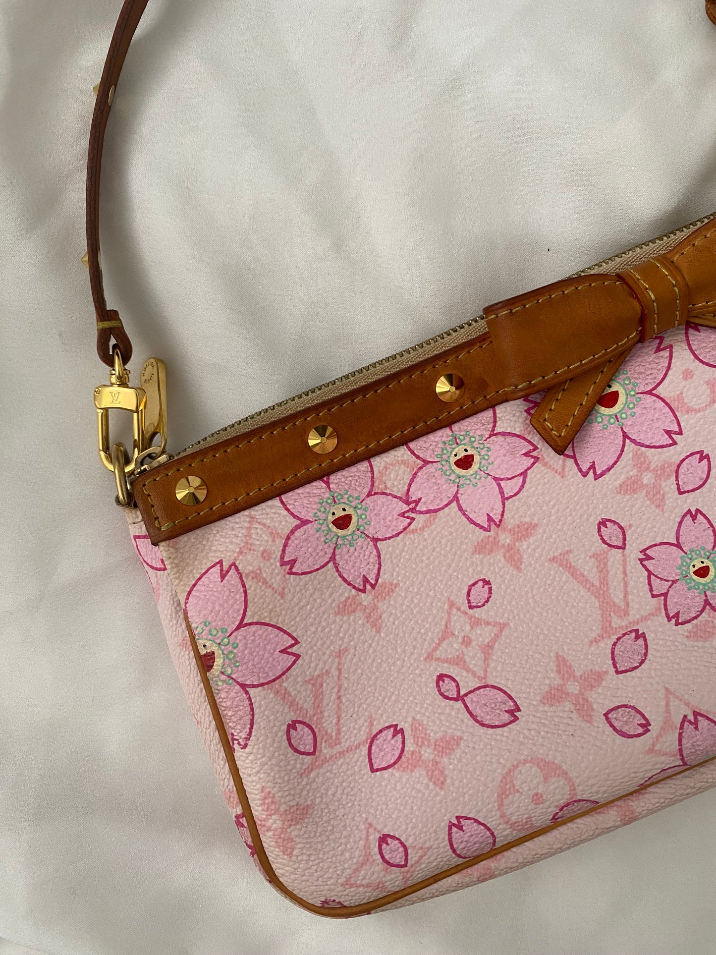 Louis Vuitton Pochette Accessoires Takashi Murakami Cherry Blossom Rosa