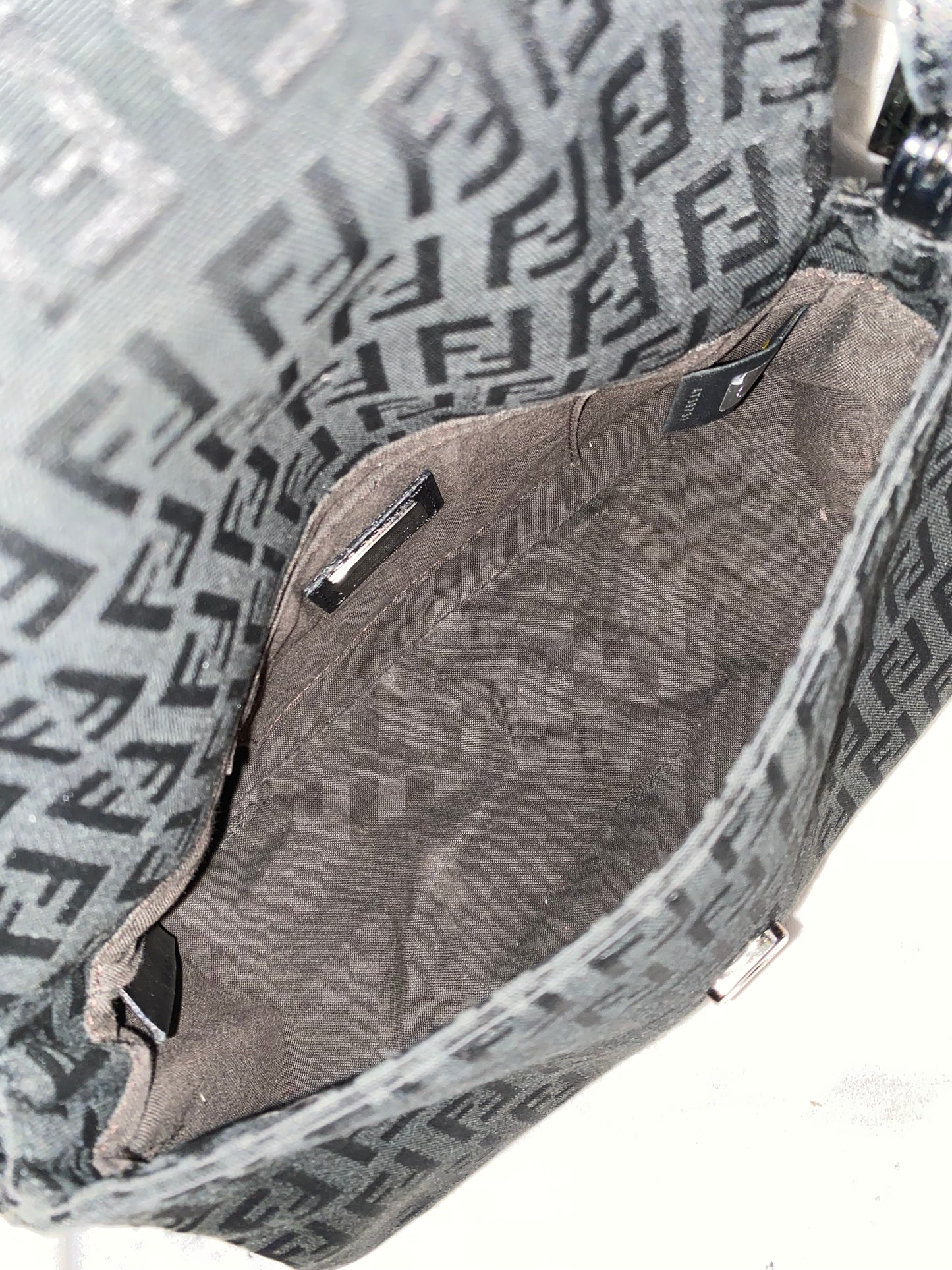 Fendi mini mamma baguette monogram zucchino nera