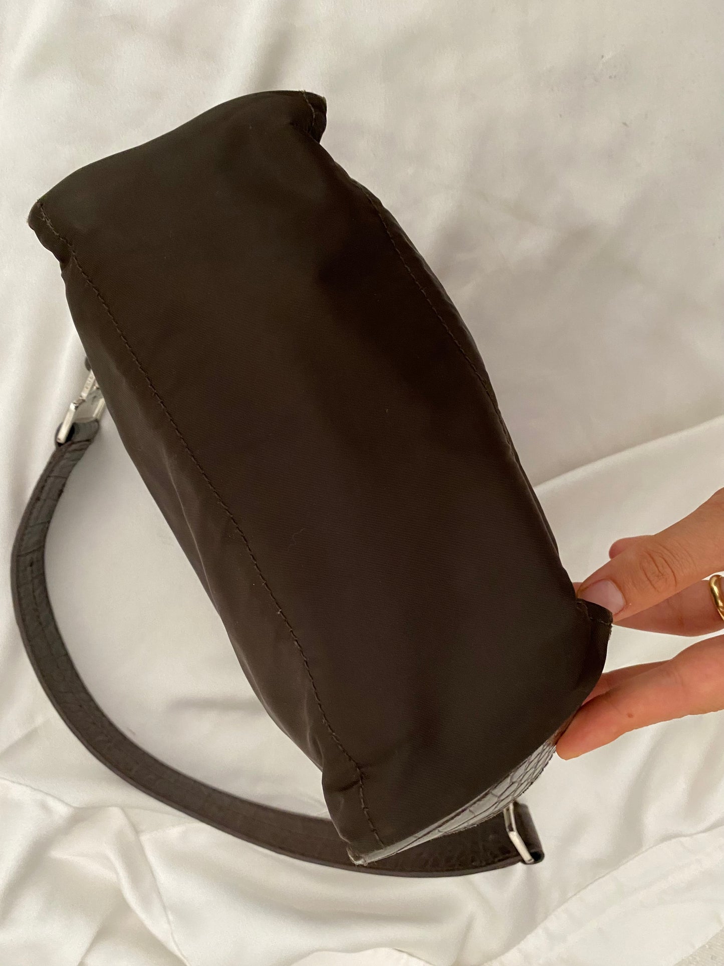 Prada hobo cioccolato