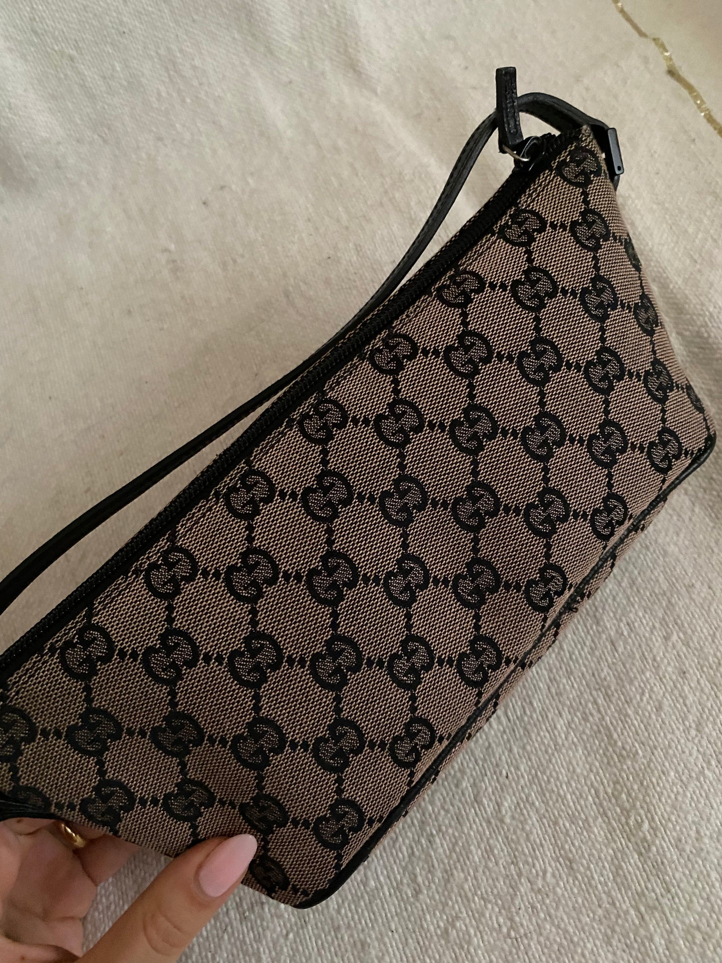 Gucci boat monogram nera e beige