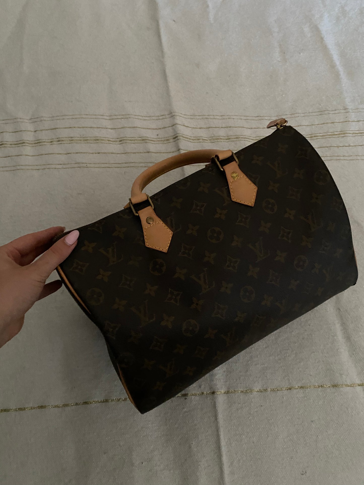 Louis Vuitton Speedy 35