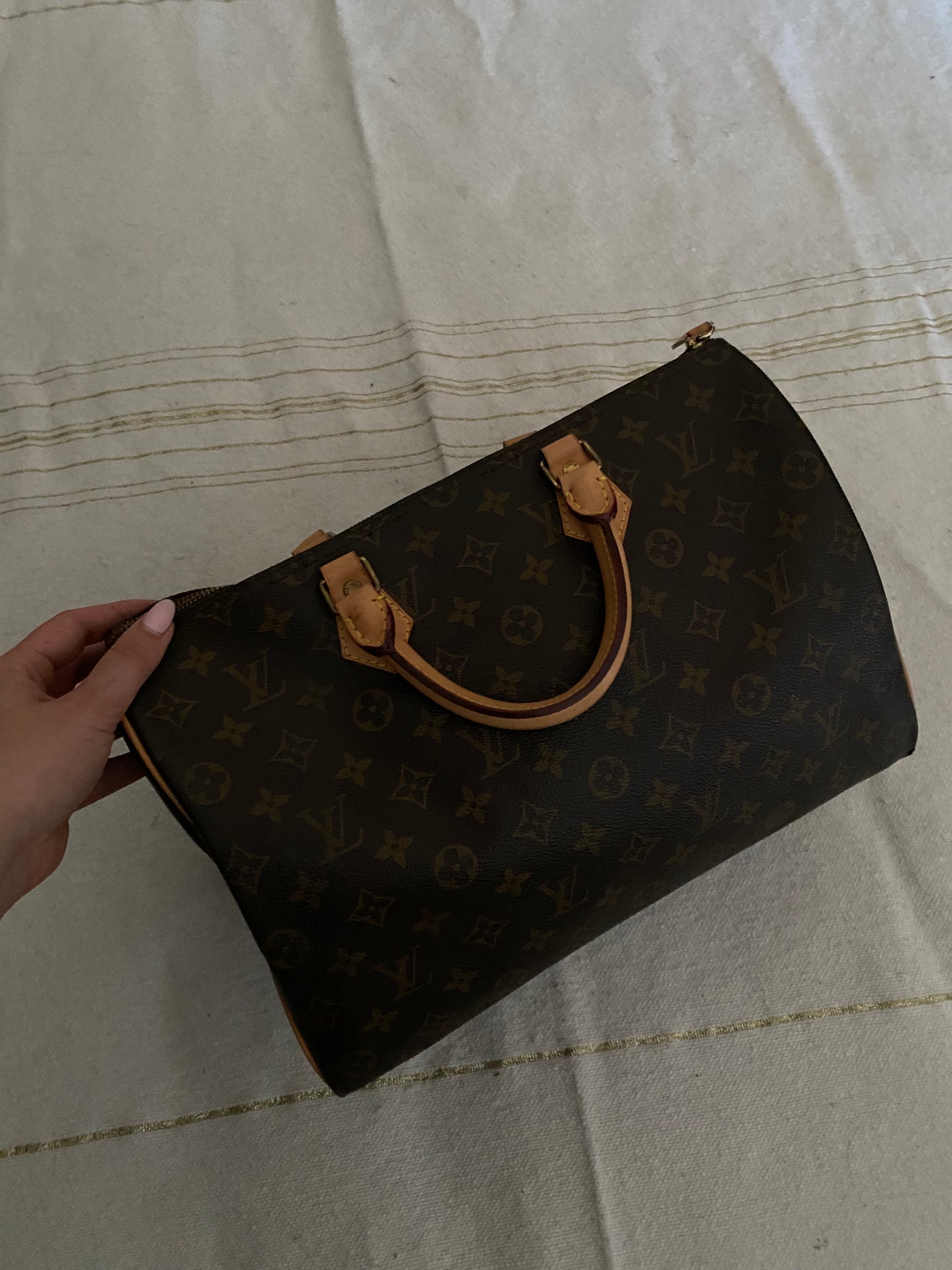 Louis Vuitton Speedy 35