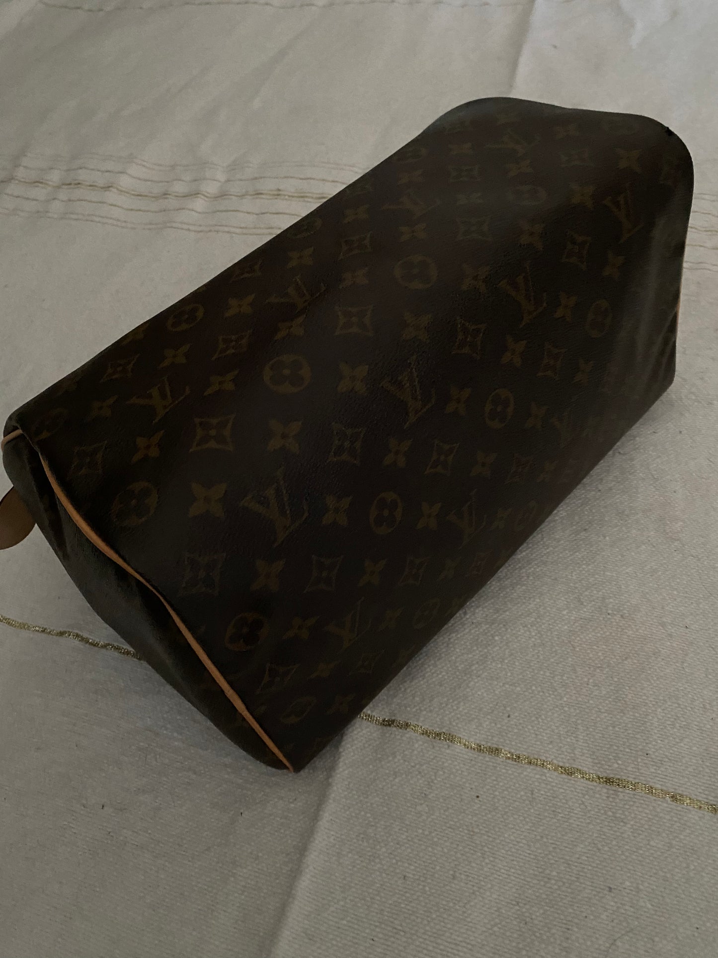 Louis Vuitton Speedy 35