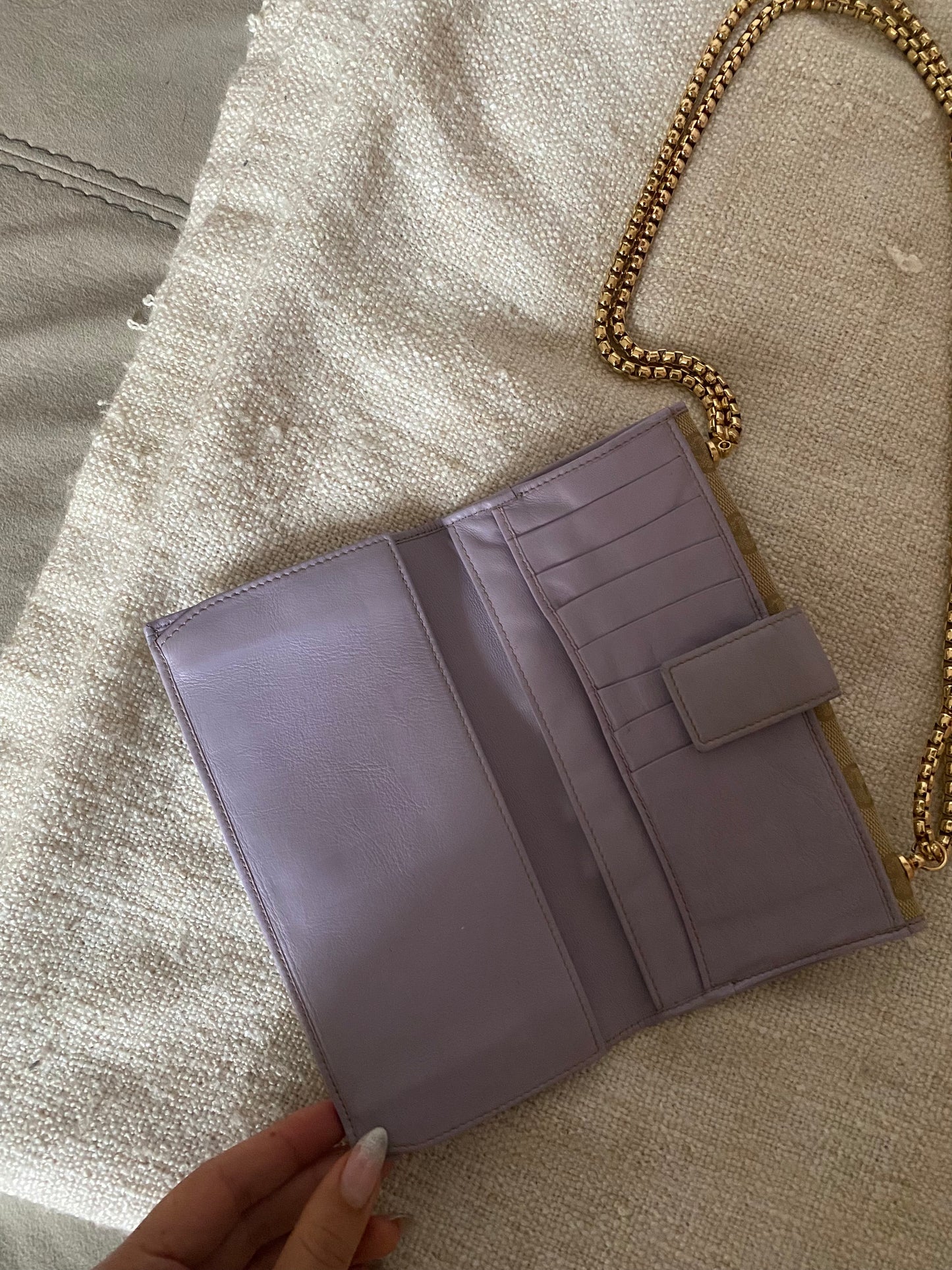 Gucci Classic Monogram Lilac Pochette