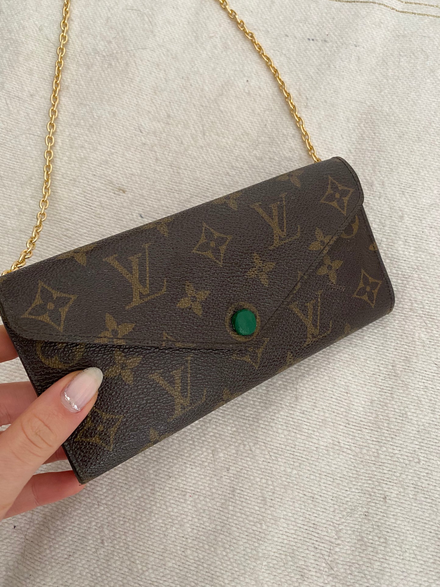 Louis Vuitton pochette classic monogram interno verde