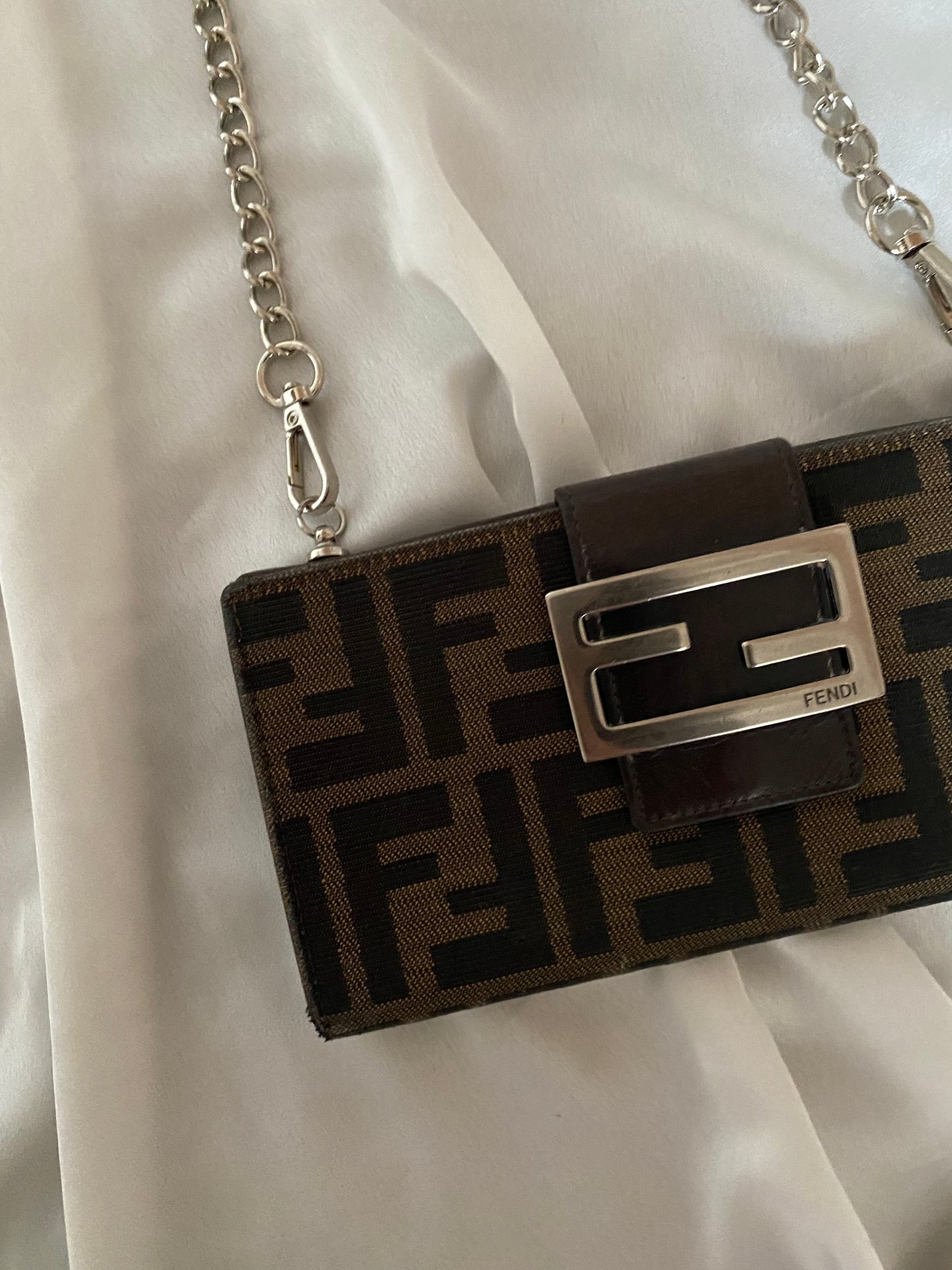 Fendi pochette zucca