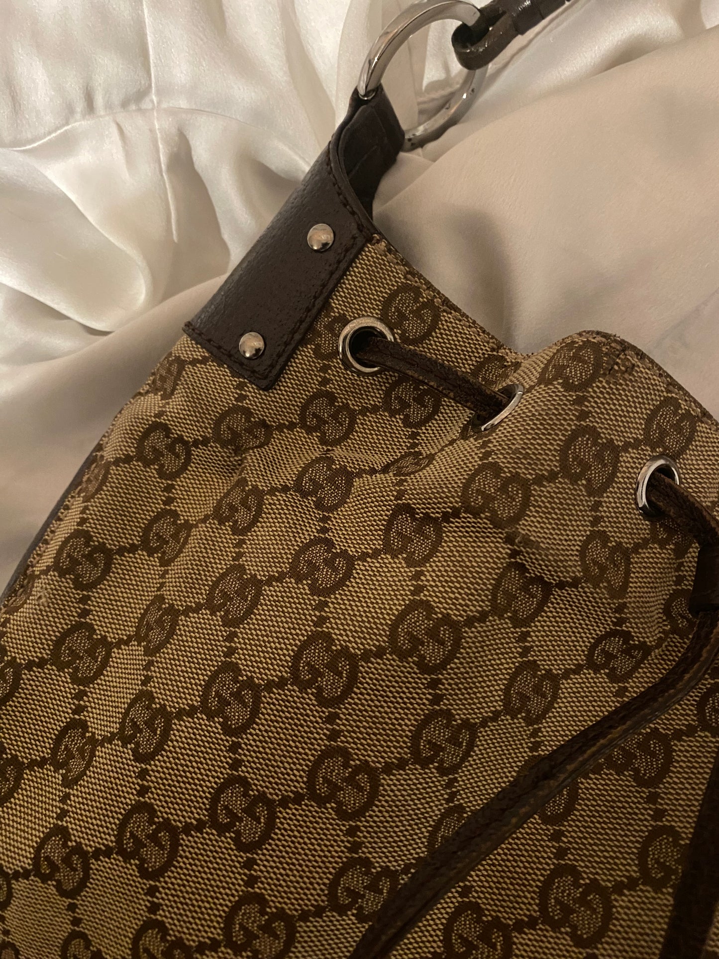 Gucci hobo monogram