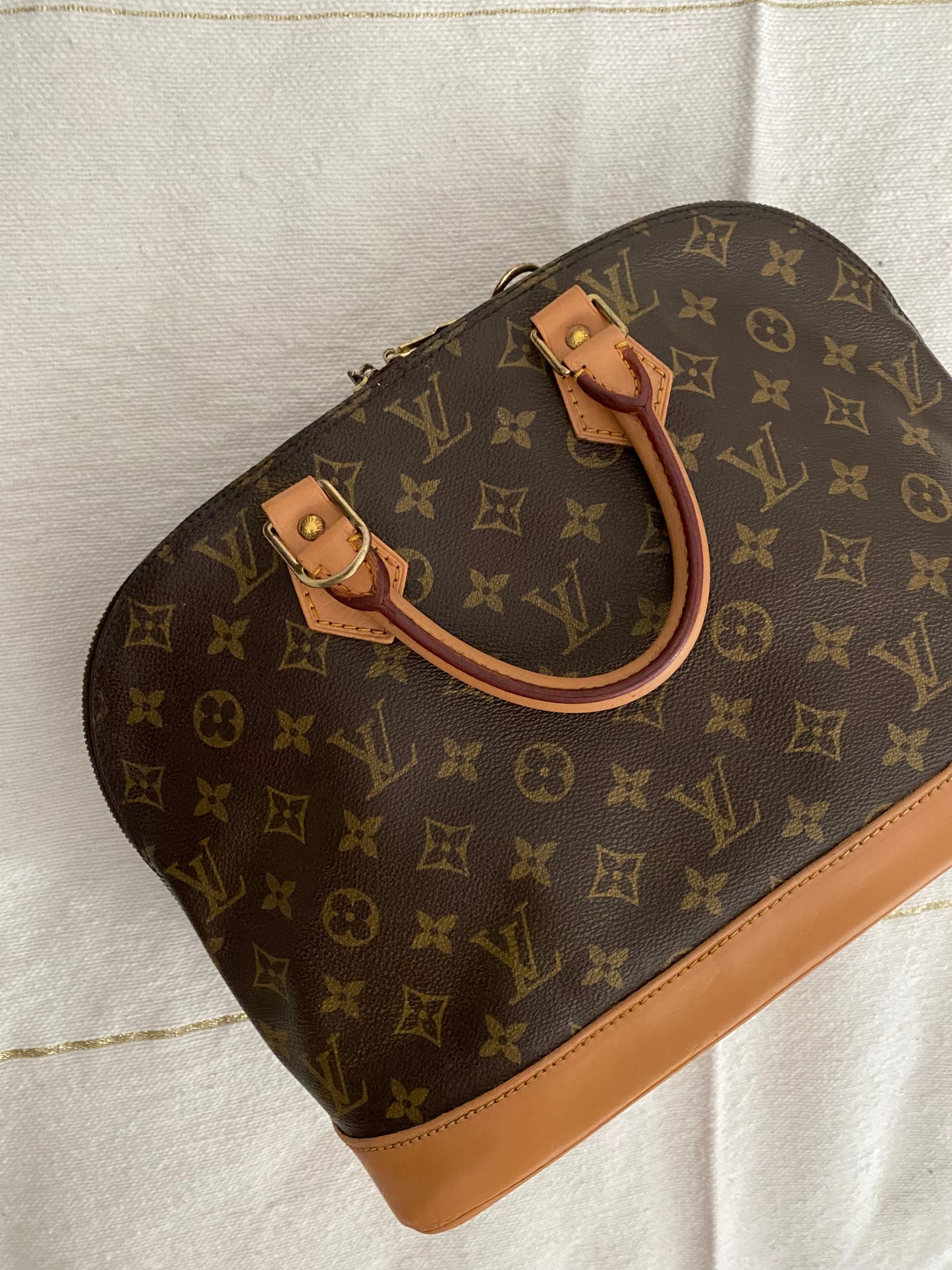 Louis Vuitton Alma MM