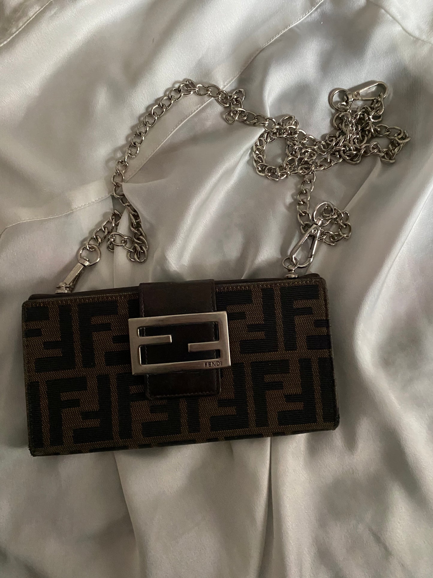 Fendi pochette zucca