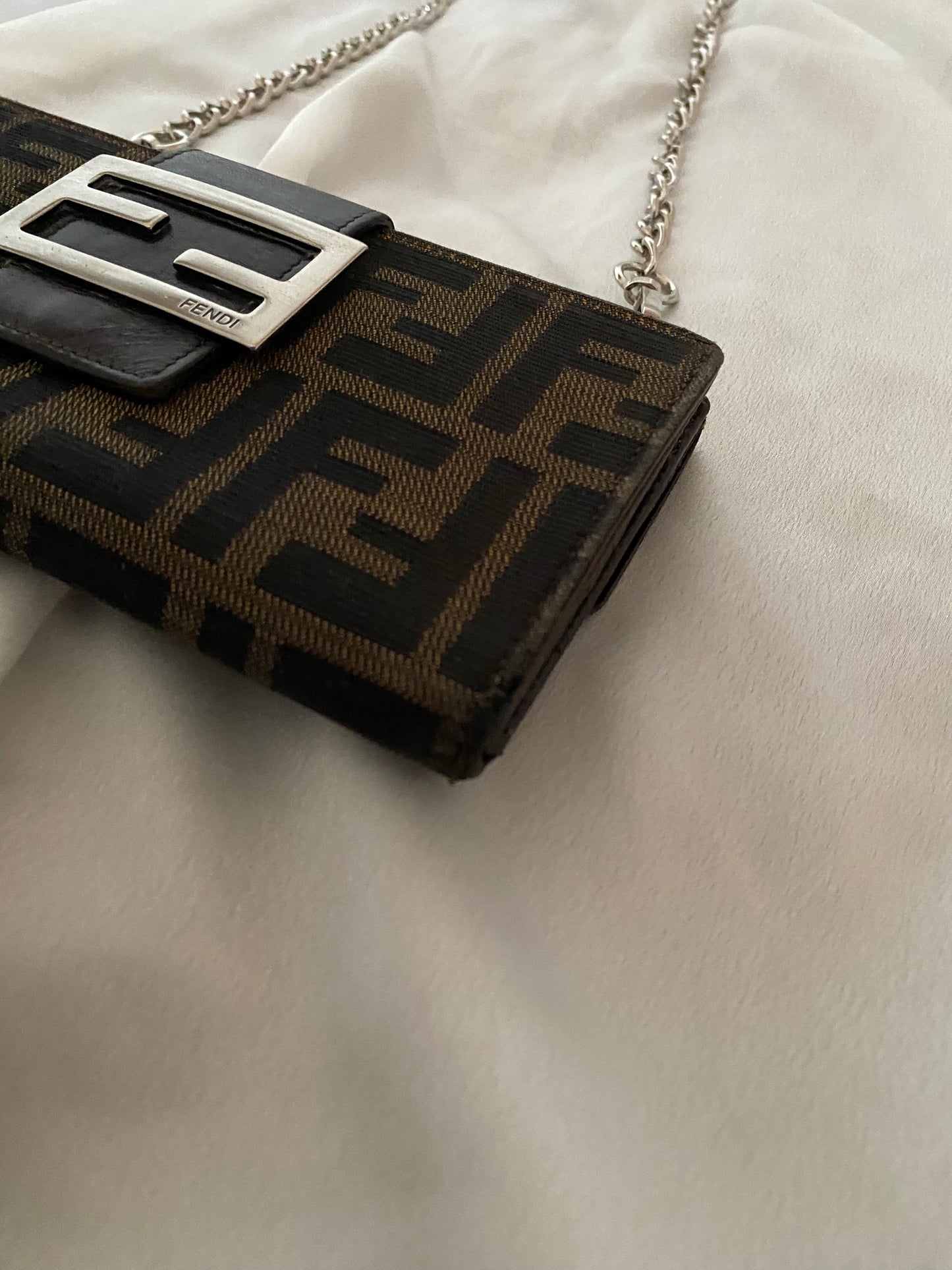 Fendi pochette zucca