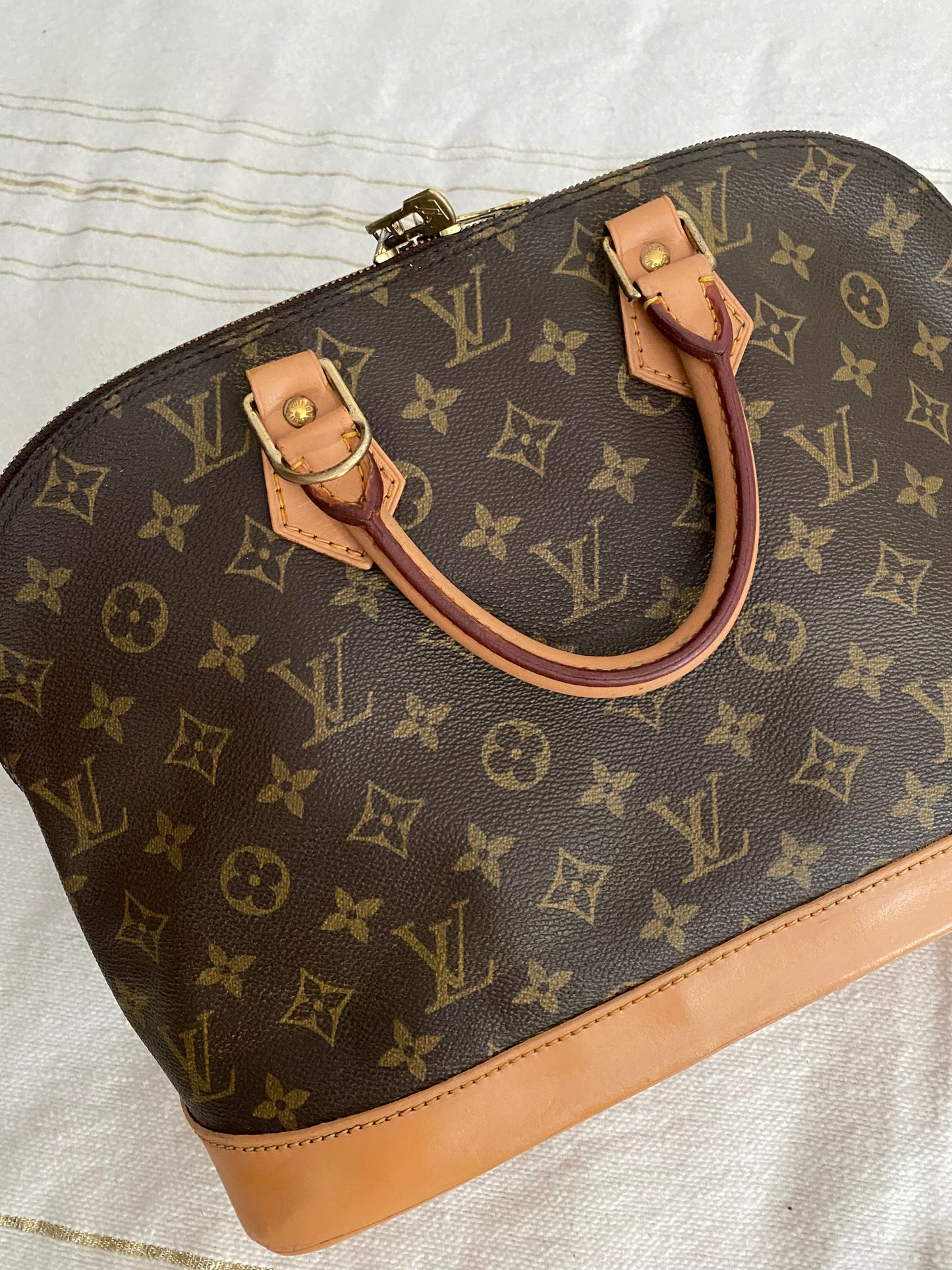 Louis Vuitton Alma MM