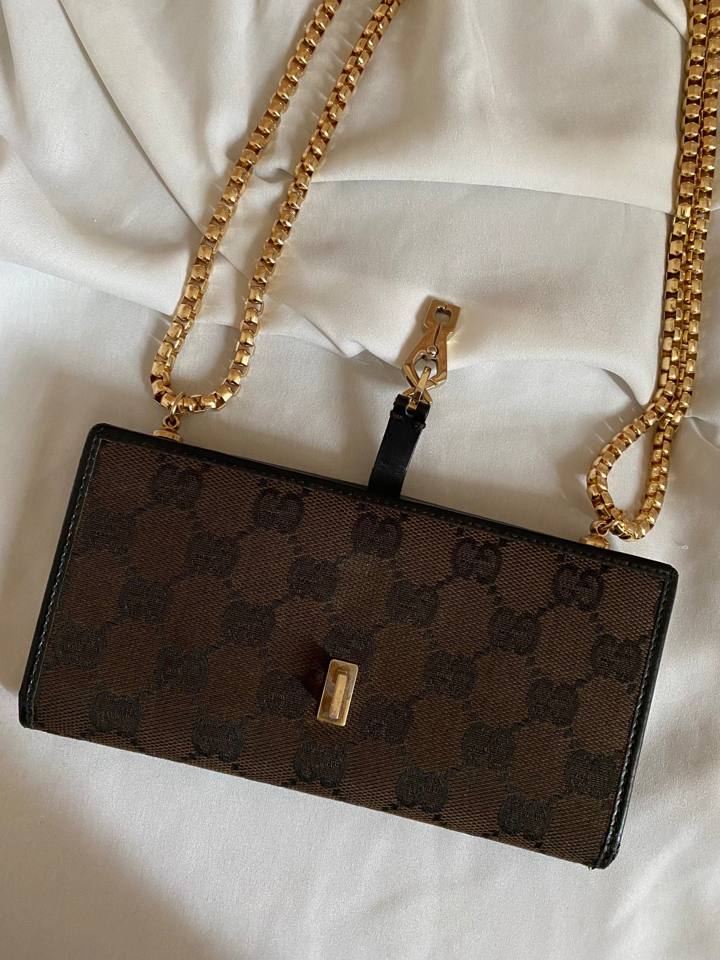 Gucci Pochette monogram brown