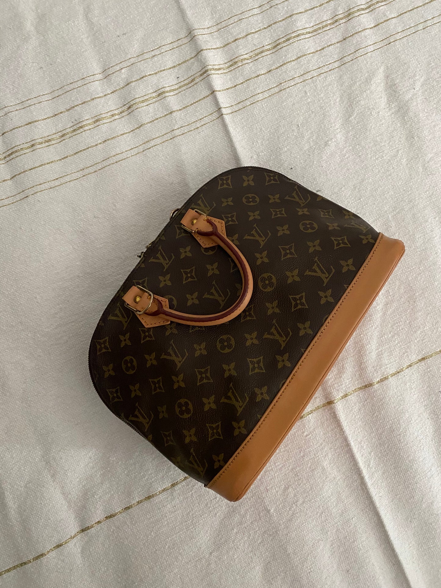 Louis Vuitton Alma MM